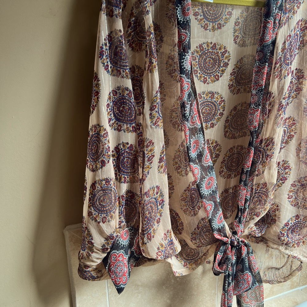 Free People tie front kimono
